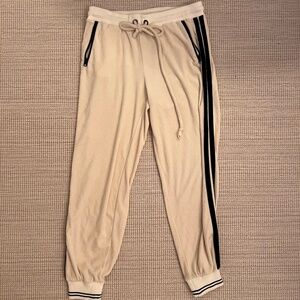Faherty Navy and Cream colored sweatpants